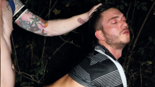 BAREBACK MY JUICY HOLE