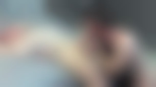 Beaux mâles ouverts à tout