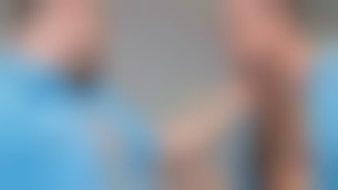 Pénétré par deux garde-frontières