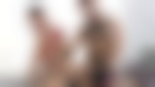 Brandon encaisse bien les coups de teub