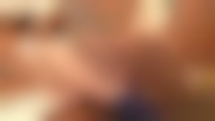 Baise-moi sur le plan de travail!/Elle est pas belle ma cuisine?